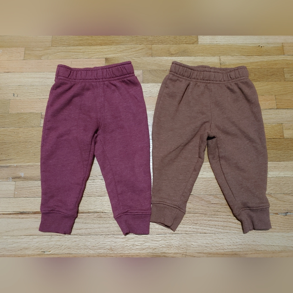Cat and Jack boy sweatpant 2 pack / 12-18 mos / burgundy and brown